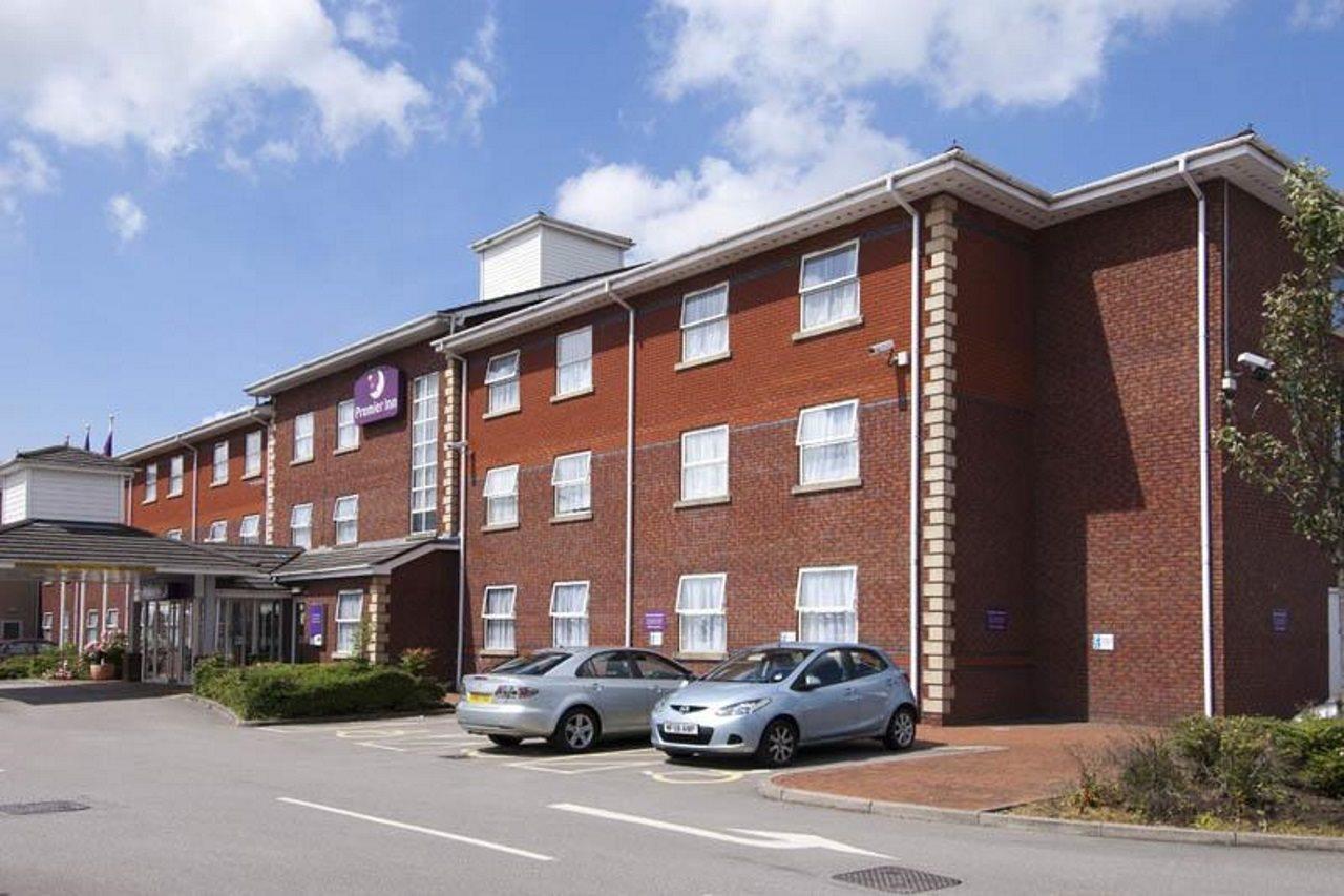 Premier Inn Bolton Stadium Arena エクステリア 写真
